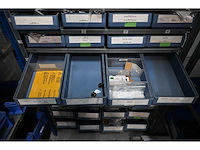 Bito 12-delige loketkast inclusief 64 kunststof voorraadbakken met rvs bevestigingsmaterialen en machine accessoires - afbeelding 9 van  13