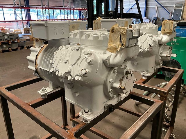 Bitzer 6fe-50y-35p koelcompressor - afbeelding 3 van  9