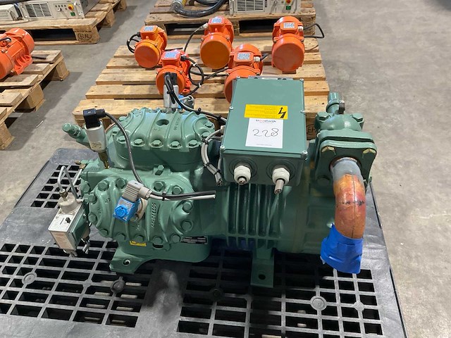 Bitzer 6h-35.2y industriële koelcompressor - afbeelding 1 van  3