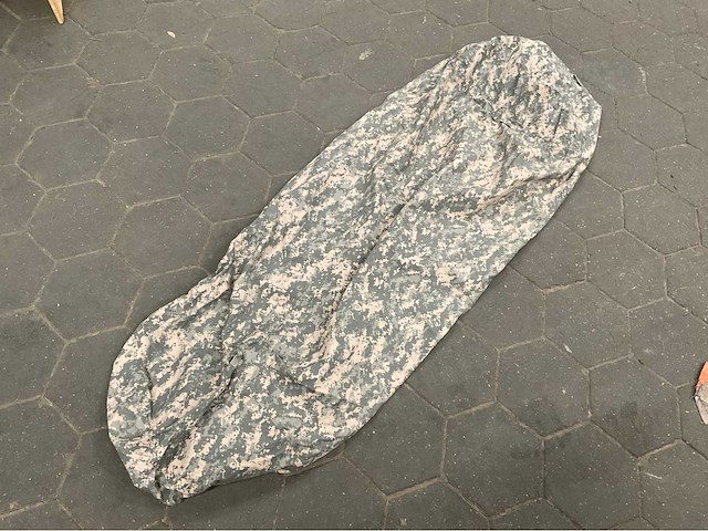 Bivy cover ucp (5x) - afbeelding 1 van  3