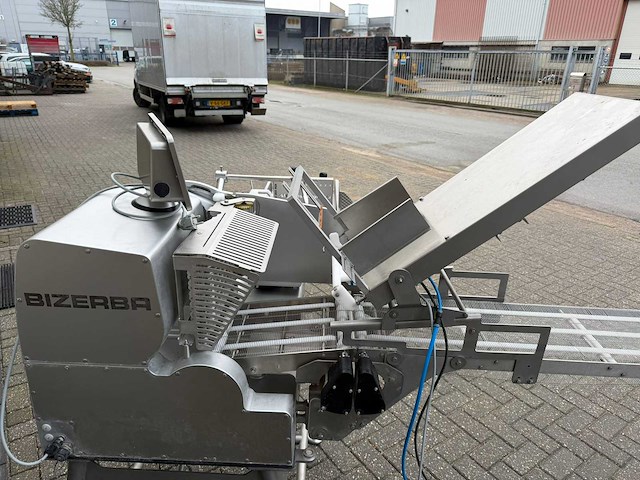 Bizerba - 2022 - vs1330 f - vol automatische snijmachine - afbeelding 9 van  17