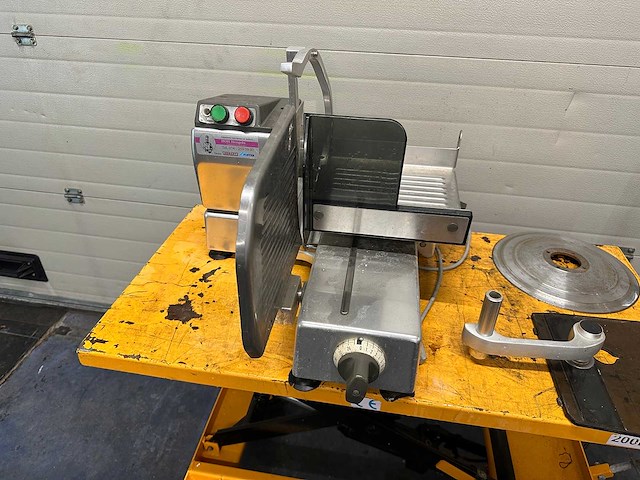 Bizerba vs 8 snijmachine - afbeelding 1 van  6