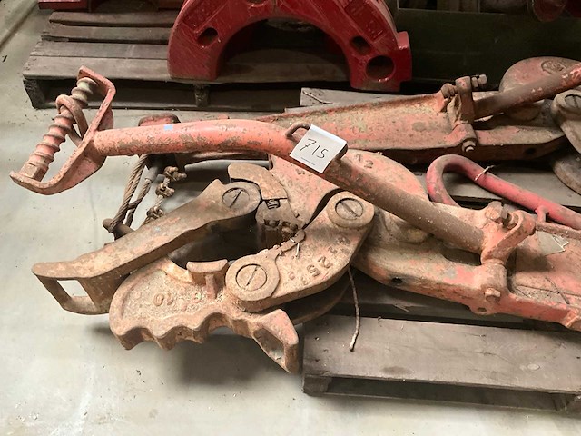 Bj boorpijptang (2x) "rig tongs" - afbeelding 4 van  5