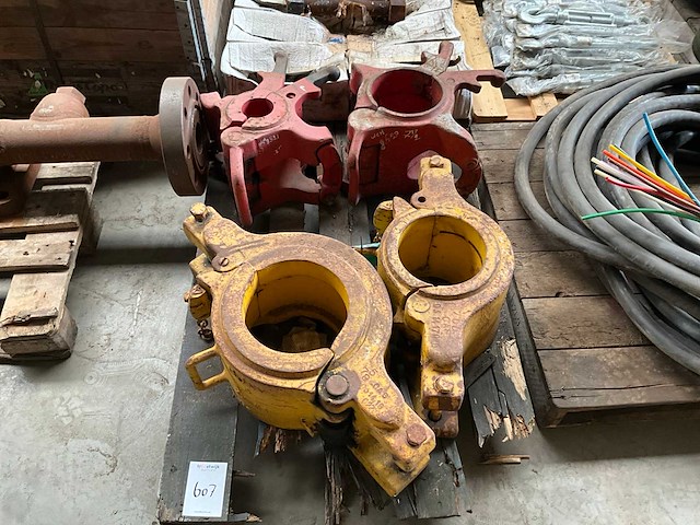 Bj handmatige boorpijpslips (rotary slips) (4x) "elevators" - afbeelding 1 van  3