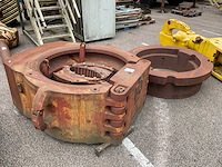 Bj hughes 250 ton elevator spider hydraulische boorpijpklem - afbeelding 1 van  7