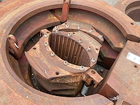 Bj hughes 250 ton elevator spider hydraulische boorpijpklem - afbeelding 5 van  7