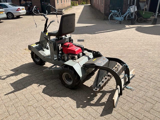 Bjj rijbakvlakker (zelfrijdend) - afbeelding 1 van  18