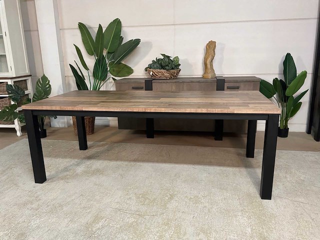 Björne eetkamertafel - afbeelding 3 van  5