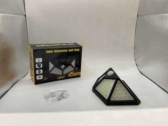 Bk-100 - solar wandlamp (2x) - afbeelding 1 van  6