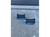 Bks - kielrol 133mm met houder - overige bootonderdeel (2x) - afbeelding 2 van  3