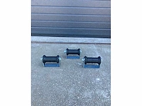 Bks - kielrol 133mm met houder - overige bootonderdelen (3x) - afbeelding 3 van  3