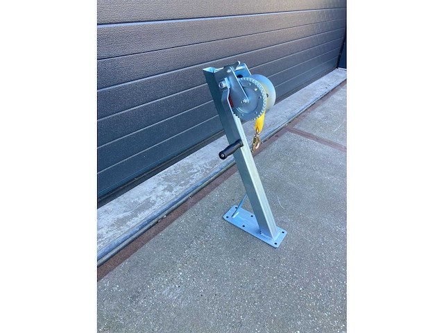 Bks - liersteun voor koker 60mm incl lier - overige bootonderdeel - afbeelding 2 van  5