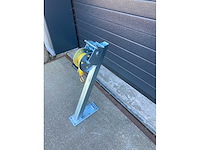 Bks - liersteun voor koker 60mm incl lier - overige bootonderdeel - afbeelding 1 van  1
