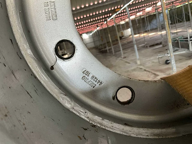 Bkt - implement-aw708 - band met velg (4x) - afbeelding 14 van  15