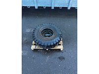 Bkt - landbouwband 7.00-12 pl108 met velg 6-gaats (1x) - afbeelding 2 van  2