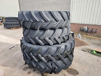 Bkt 340/85r28 & 13.6r38 - afbeelding 1 van  3