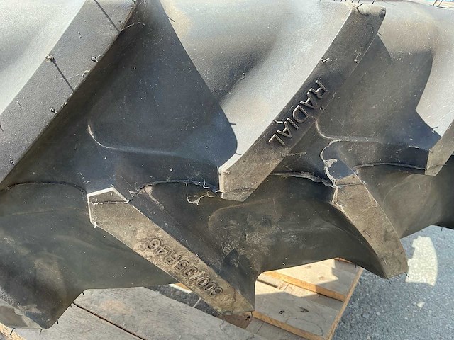 Bkt agrimax rt 955 band met velg - afbeelding 3 van  15