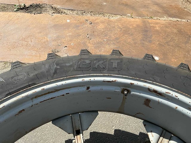Bkt agrimax rt 955 band met velg - afbeelding 10 van  15