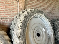 Bkt agrimax rt955 cultuurbanden set met velgen - afbeelding 2 van  9