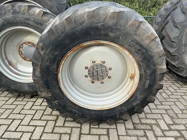 Bkt / alliance tractor banden met velgen set - afbeelding 2 van  12
