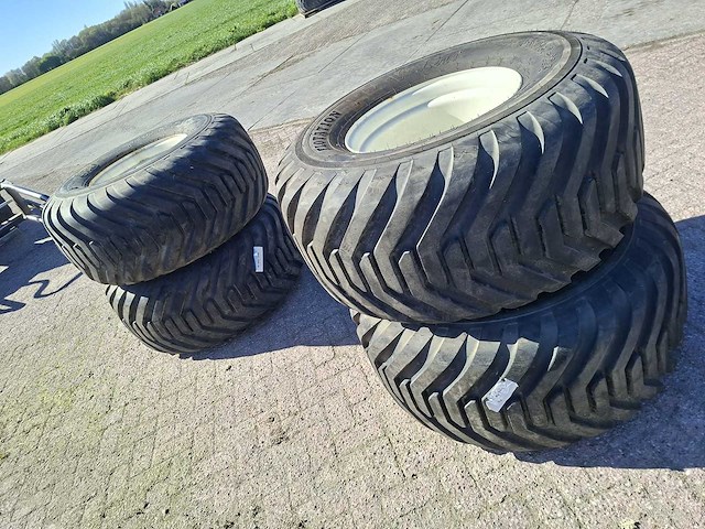 Bkt demo - banden (4x) - afbeelding 2 van  3