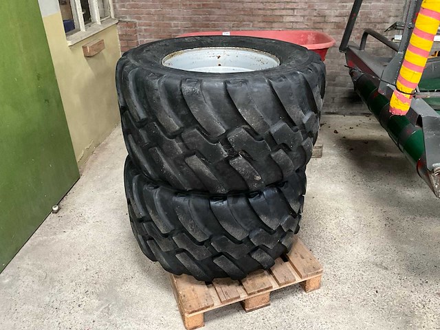 Bkt fl630 landbouw wiel (2x) - afbeelding 1 van  6