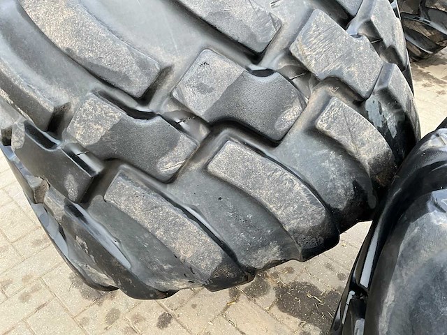Bkt fl630 plus band met velg (2x) - afbeelding 8 van  8