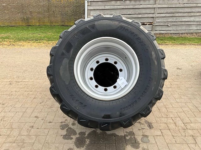 Bkt fl630 plus band met velg (2x) - afbeelding 1 van  7