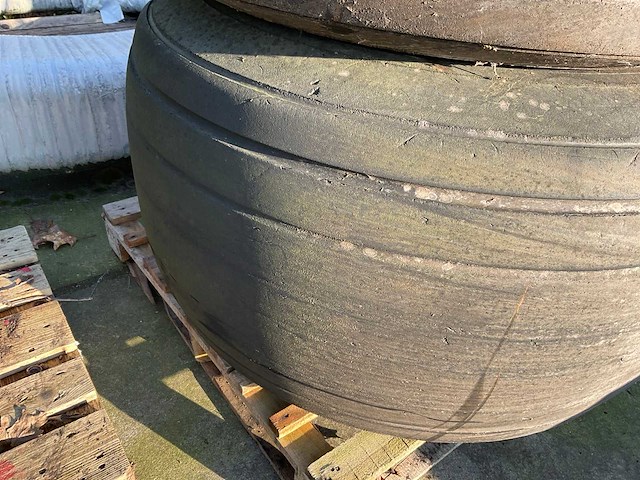 Bkt flotation rib 774 band met velg (2x) - afbeelding 4 van  8