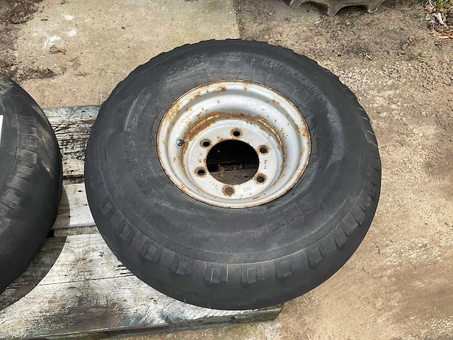 Bkt implement aq-909 band met velg (2x) - afbeelding 3 van  5