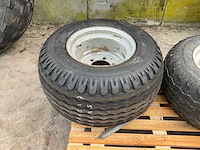 Bkt implement aq-909 band met velg (2x) - afbeelding 1 van  5