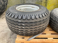 Bkt implement aq-909 band met velg (2x) - afbeelding 2 van  5