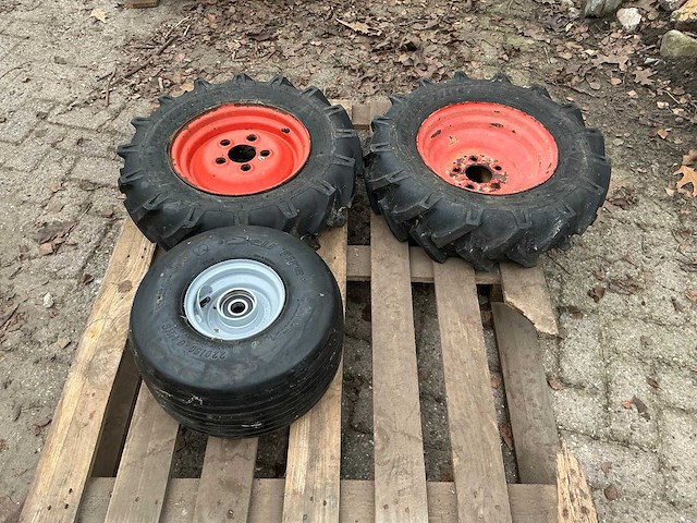 Bkt implement as-504 band, wiel en velg (2x) - afbeelding 2 van  9