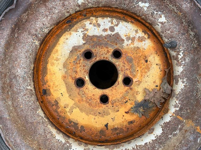 Bkt implement as 504 band, wiel en velg - afbeelding 8 van  8