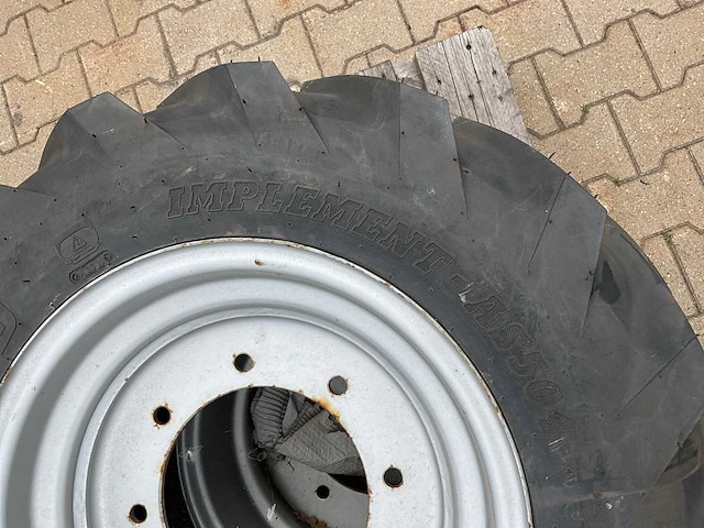 Bkt implement-as504 10,5/80-18 wiel (2x) - afbeelding 8 van  11