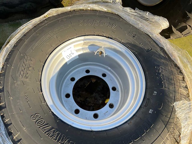 Bkt implement-aw708 band met velg - afbeelding 4 van  7