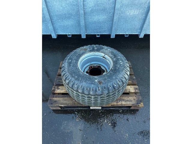 Bkt – landbouwband imp lement aw-708 400/60-15.5 met velg 6-gaats (1x) - afbeelding 2 van  2