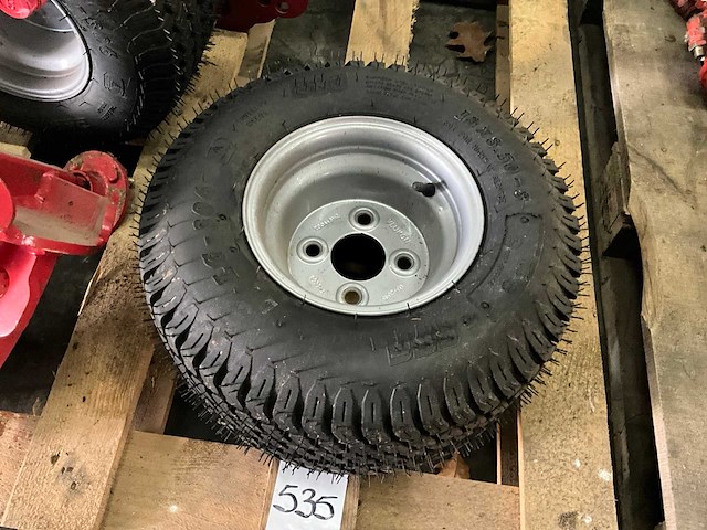 Bkt lg-306 band met velg - afbeelding 1 van  4