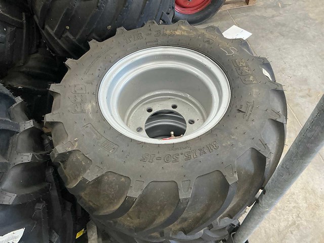 Bkt tr-315 band met velg 31 x 15.50-15 (2x) - afbeelding 3 van  8