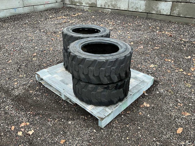 Bkt wide wall 27x10.50 r15 band, wiel en velg - afbeelding 6 van  12