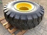 Bkt xl-grip 20.5-25 band met velg