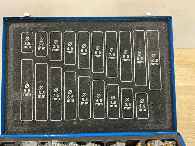 Bkw borenset 170 delig - afbeelding 5 van  8