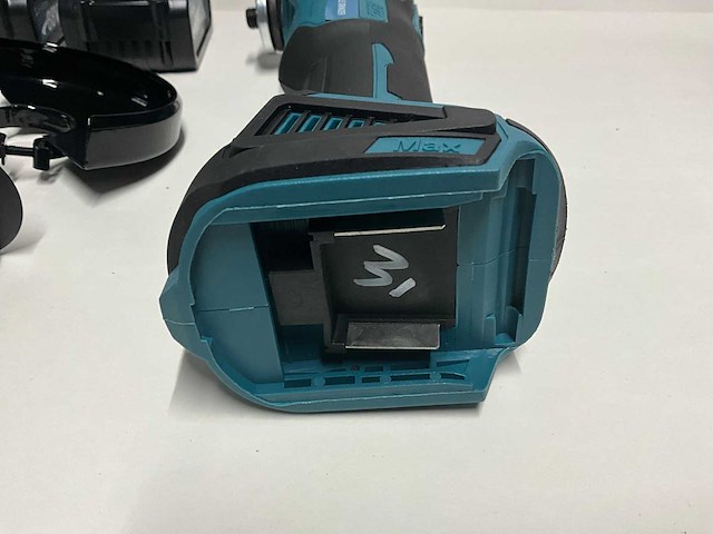 Bl motor max haakse slijpmachine - afbeelding 9 van  12