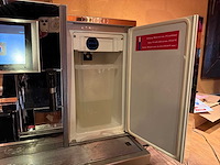 Black and white koffiemachine - afbeelding 2 van  2