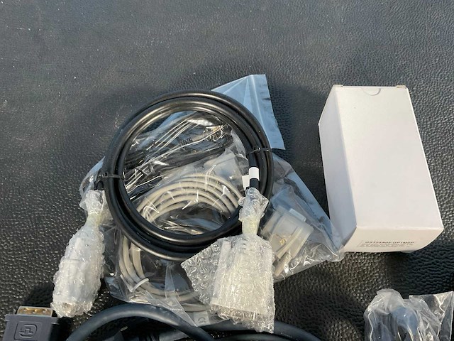 Black box international b.v. - agility dual head - kvm-switch oip - 2017 - afbeelding 4 van  6