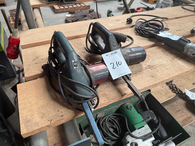 Black & decker - schuur machine (2x) - afbeelding 1 van  1