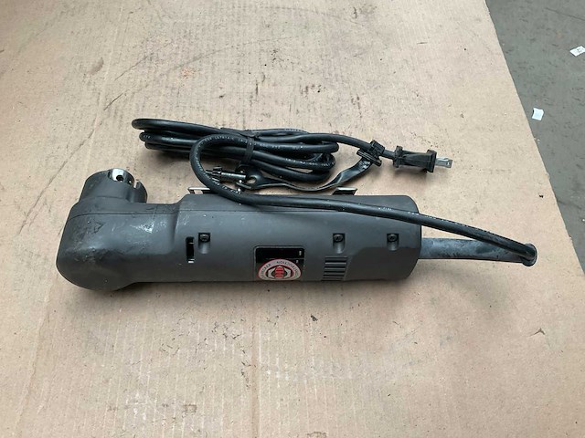 Black & decker 100 haakse boormachine - afbeelding 1 van  4