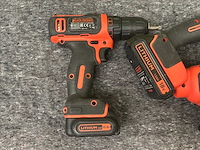 Black+ decker boormachine en decoupeerzaag accugereedschap (2x) - afbeelding 2 van  6