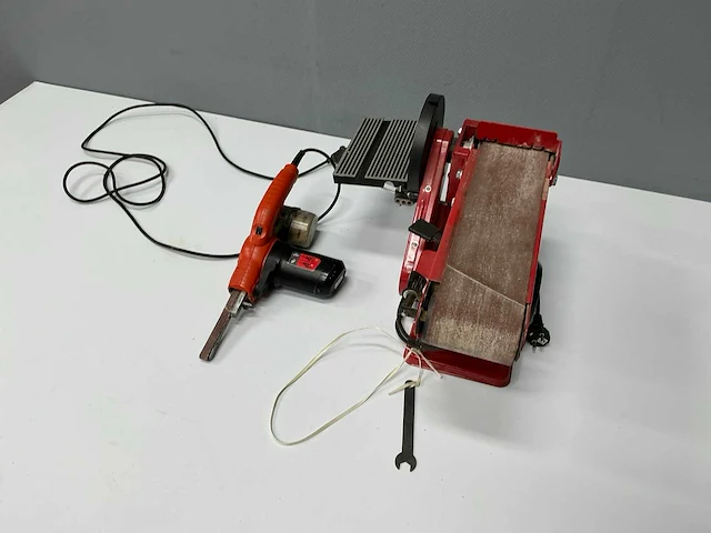 Black & decker / einhell ka900e / tc-us 400 bandschuurmachine (2x) - afbeelding 1 van  14
