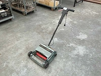 Black & decker gd 200 verticuteermachine